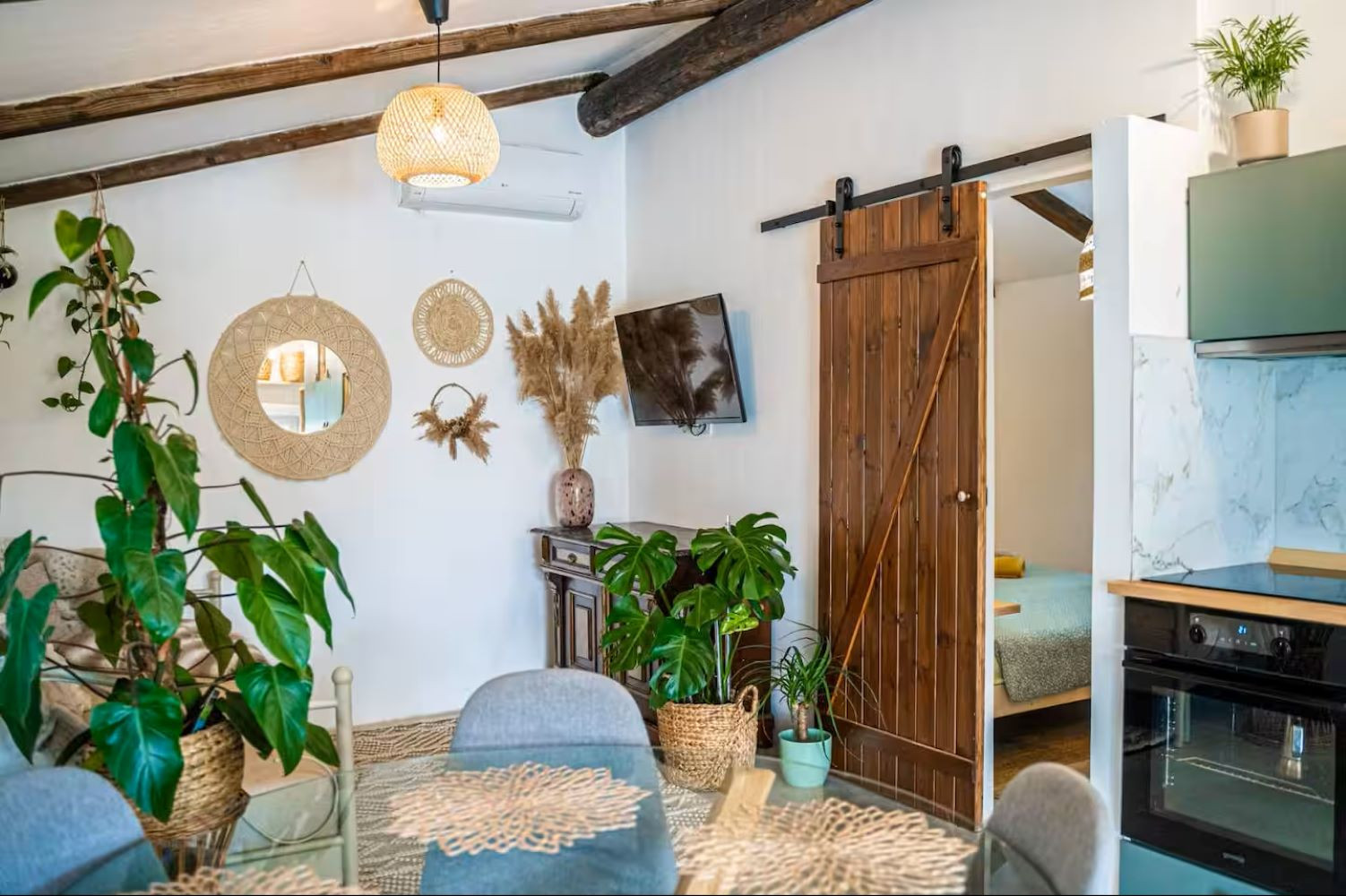 Casa Botanica - Oasis of tranquility: tropical pool in summer, jacuzzi & sauna in winter, Casa Botanica  Žminj